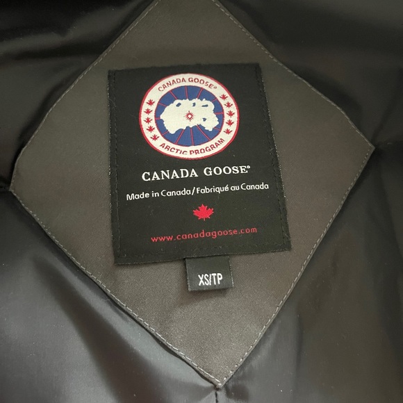 Canada Goode Chateau Jacket - Picture 3 of 5